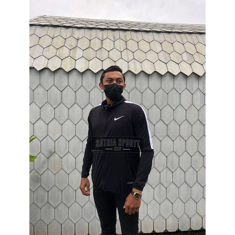 JAKET PARASUT PARASUT KUALITAS ORIGINAL / JAKET RUNING