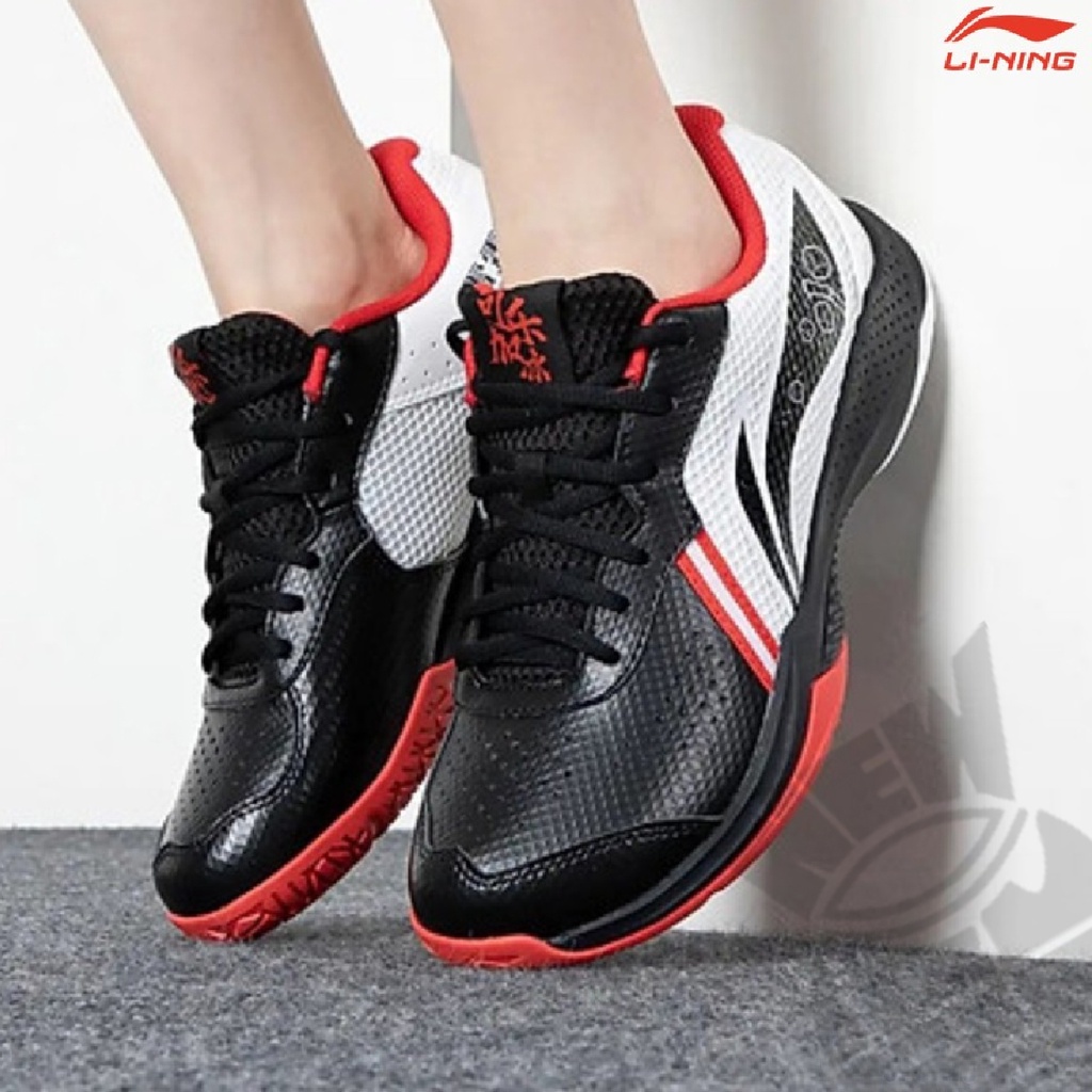Sepatu Badminton Lining AYTS020 Lei Ting Lite