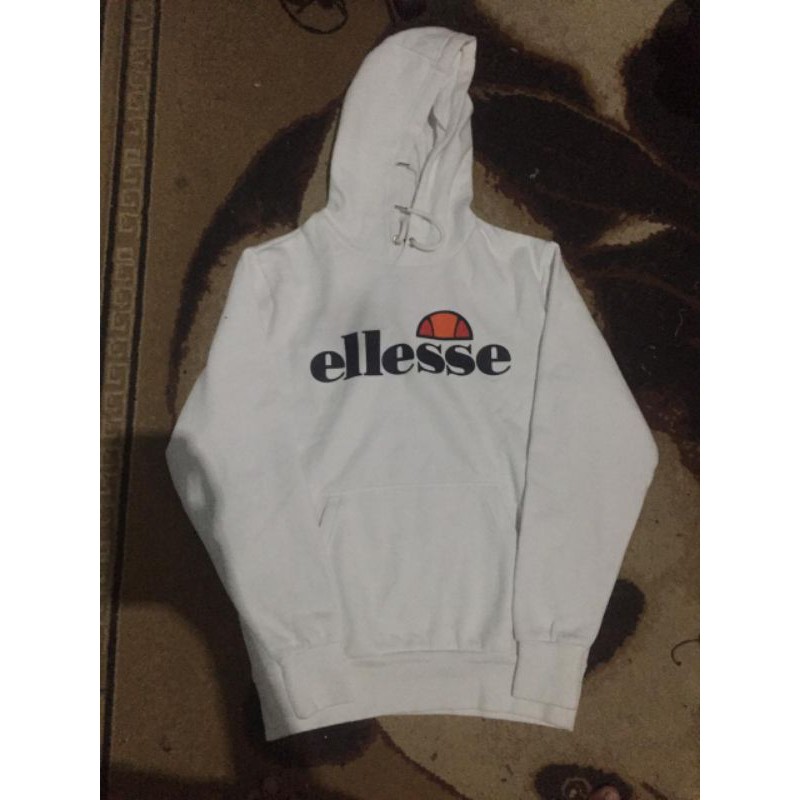 hodie ellese