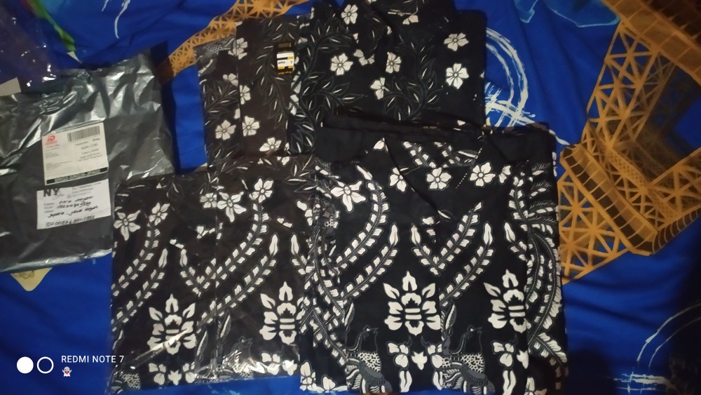 Batik Keluarga Baju Seragam Couple Kondangan Terlaris