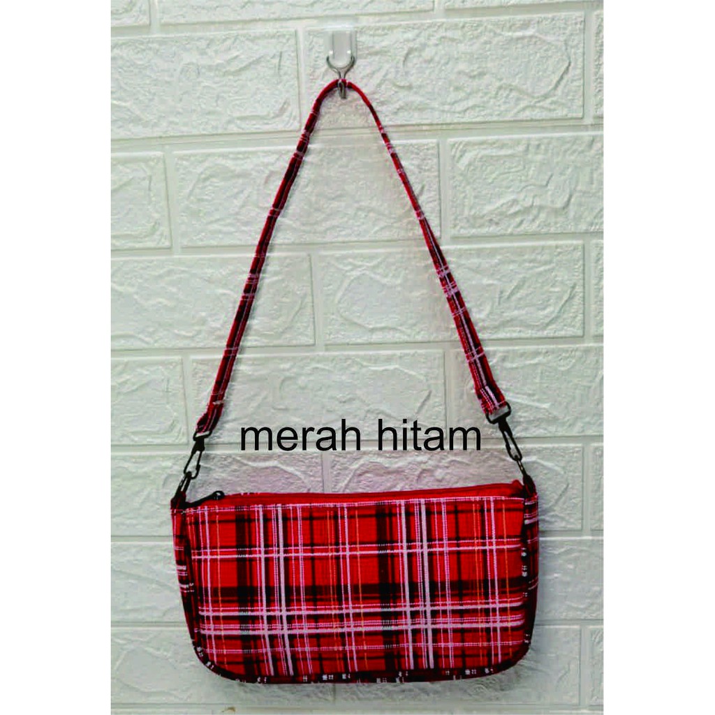 A-ZAHRA BB ALKA TAS BAHU/HANDBAG MOTIF KOTAK-KOTAK/BURBERRY