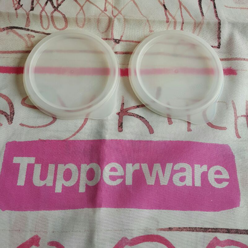 Tutup tupperware, seal giant tumbler gelas tupperware volume 470 ml.