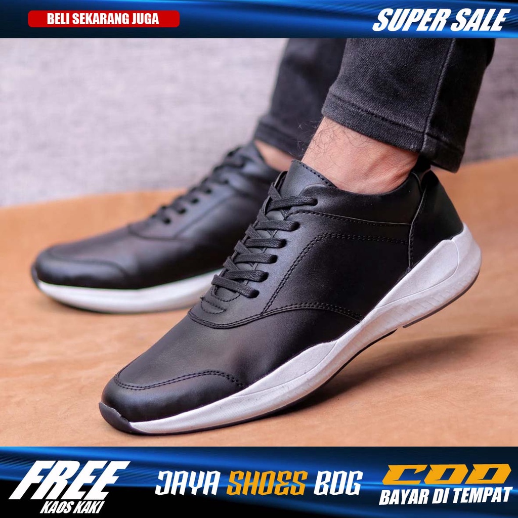 MOGIL Sepatu Kasual Sneakers Pria Original Kulit Sintetis Fashion Simple Trendy Anti Slip Sporty