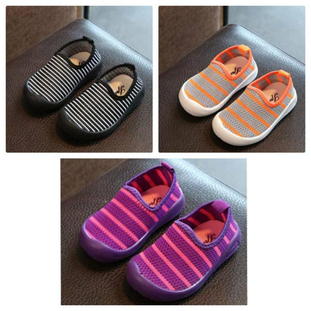 Sepatu Anak Rubber/Stripes Rubber Shoes/ Sepatu anak