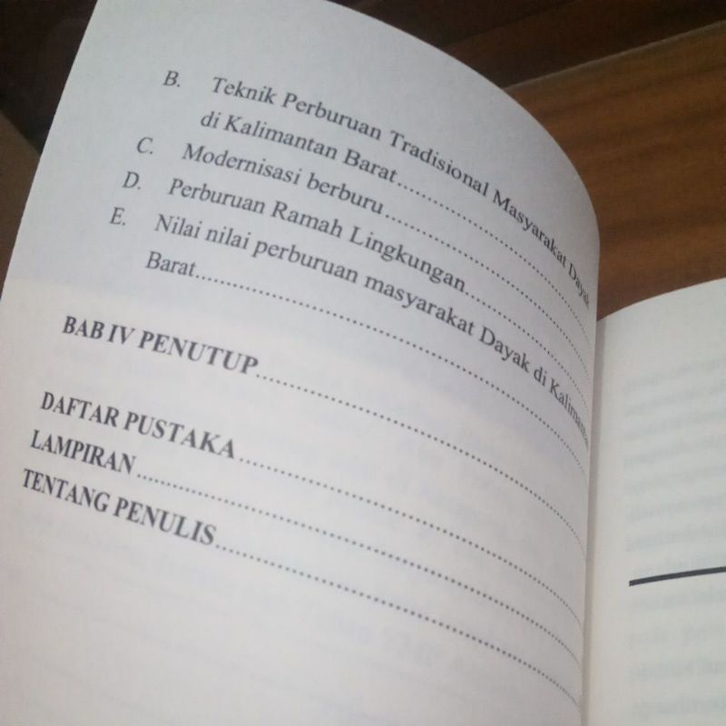 Monograf Perburuan Ramah Lingkungan Masyarakat Dayak di Kalimantan Barat-3