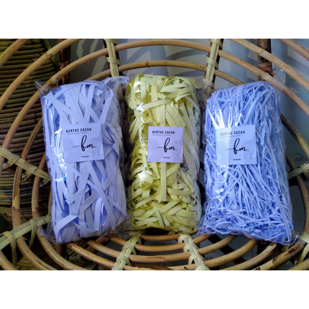

( 25 GR) TERMURAH!! SHREDDED PAPER / KERTAS CACAH SERUT KAWUL / ISI GIFT BOX FILLER