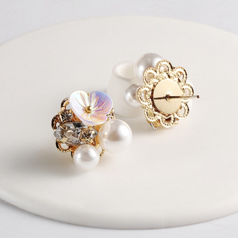 Fancyqube Anting Klip Tanpa Tindik Desain Bunga Hias Kristal Mutiara Imitasi Gaya Korea Untuk Wanita