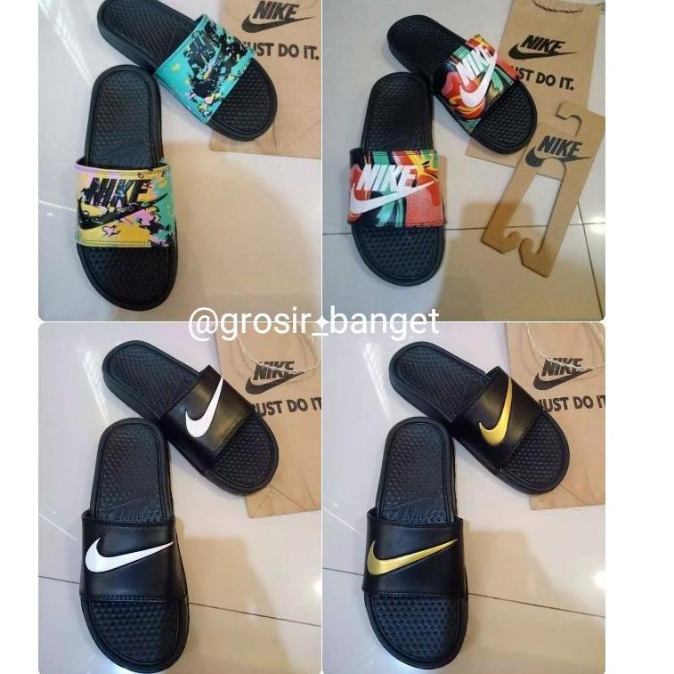 CUCI GUDANG Sandal Nike Benassi Slides For Unisex, Nike Benassi Swoosh Grade ori vietnam Sandal Pria