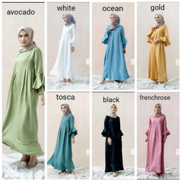 Belle Dress Plain by WearingKlamby