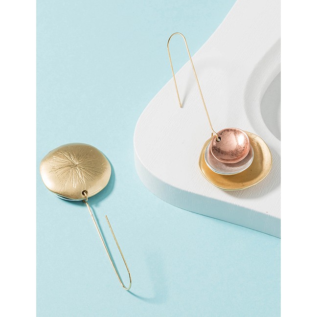 LRC Anting Gantung Fashion Gold Round Earrings D27915