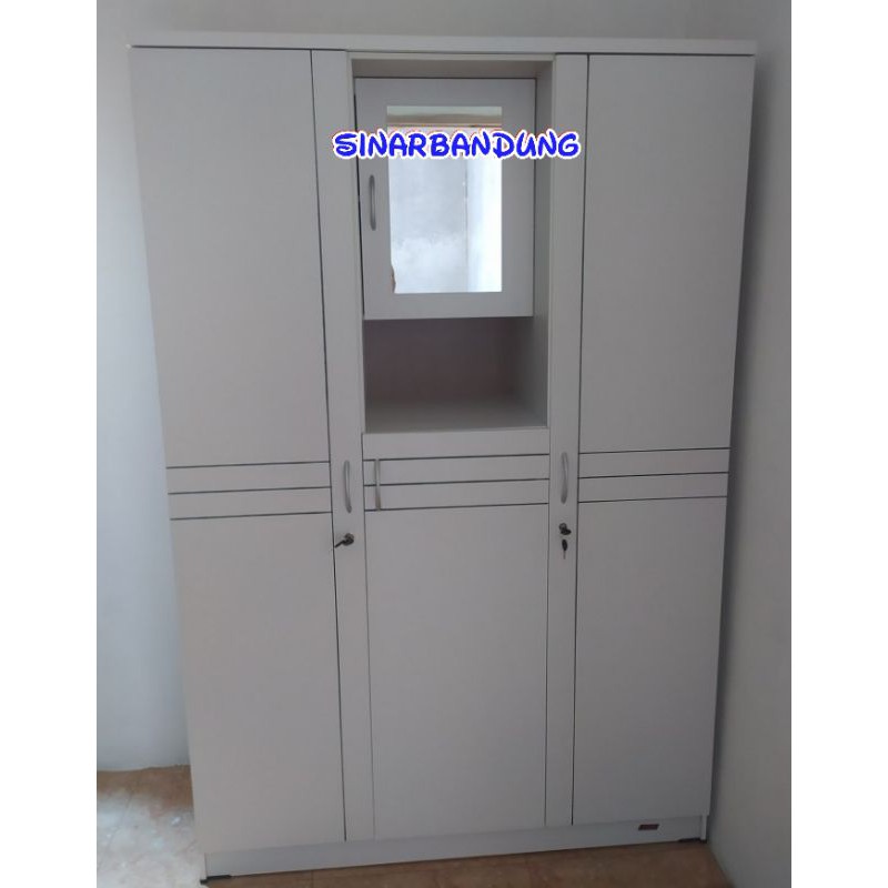 LEMARI PAKAIAN PUTIH 3 PINTU / LEMARI PUTIH MINIMALIS