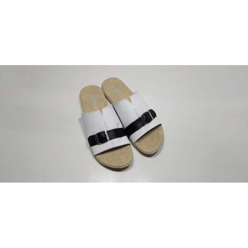 sandal kulit wanita model kokop variasi gesper