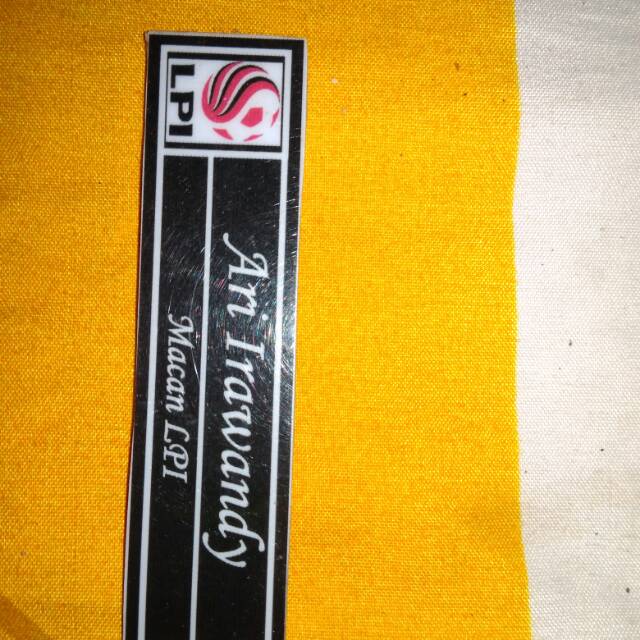 

nametag papan nama termurah