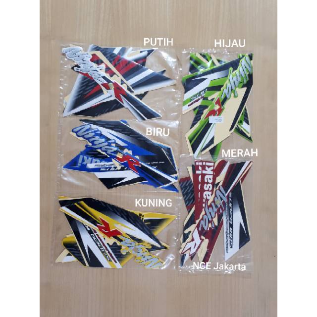 STIKER STRIPING NINJA R 2013