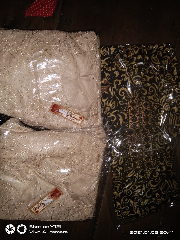 Couple Family Amalia Brokat Tile Mix Katu Halus