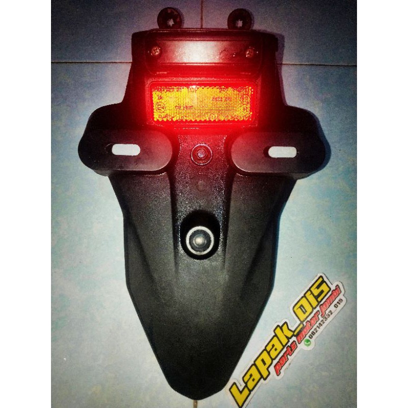spakbor belakang cbr 250/cbr 150 cbu original copotan