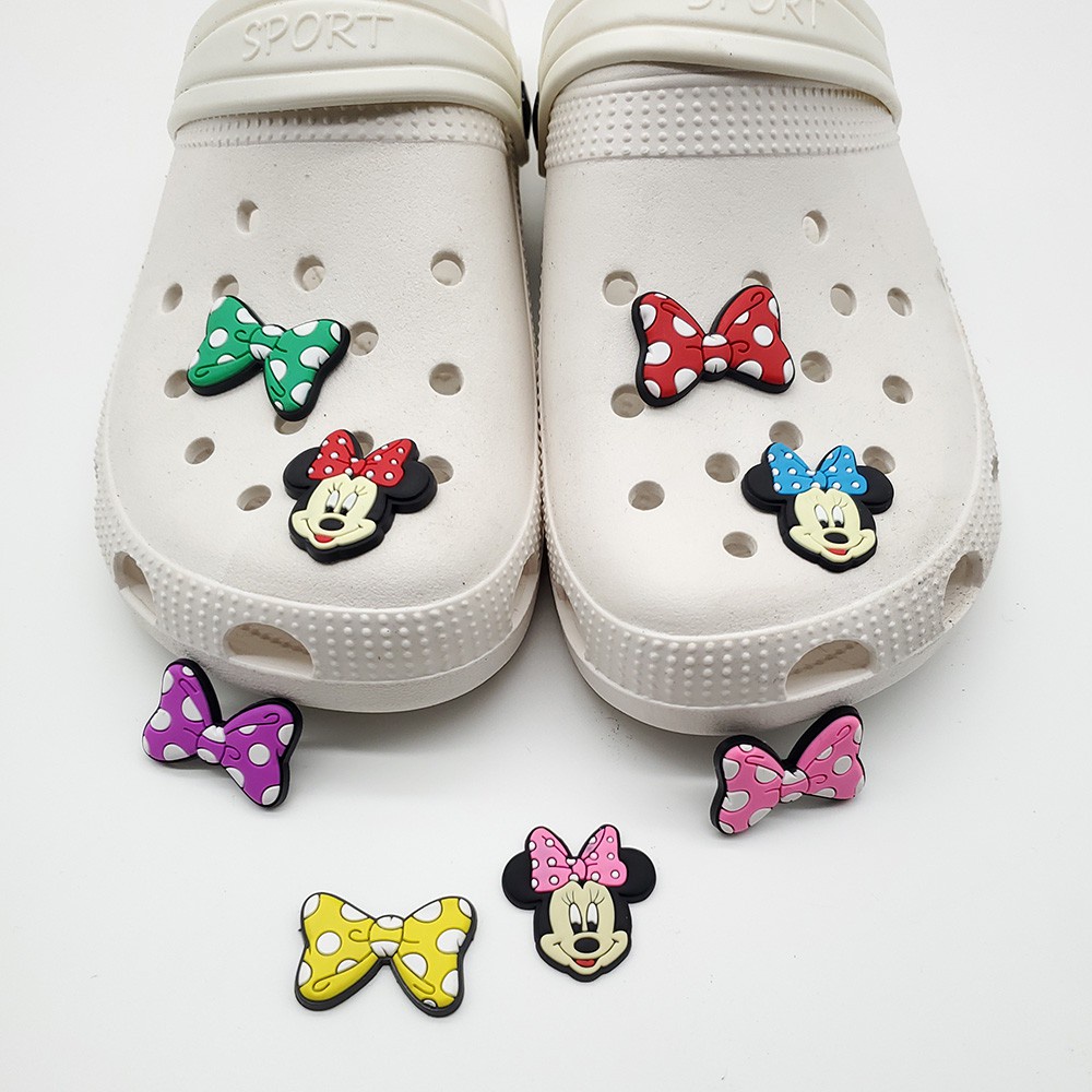 Charms Pin Bentuk Kartun mickey mouse Untuk Sepatu Tas