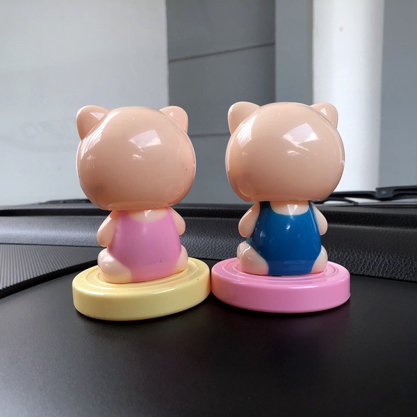 TEDDY BEAR BERUANG Boneka Figure Miniatur Pajangan Mobil Solar Power Goyang Kepala Shacking Head