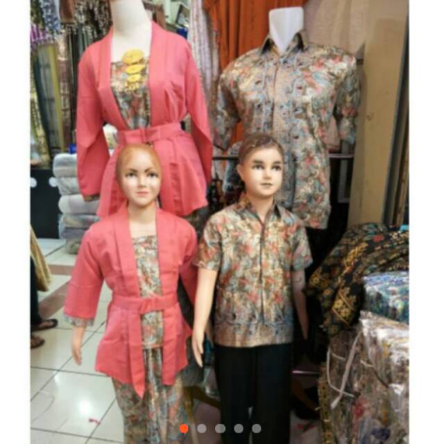 Stelan kebaya ibu bapa & anak laki2 perempuan