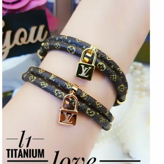 Gelang LV* material kulit ada gemboknya