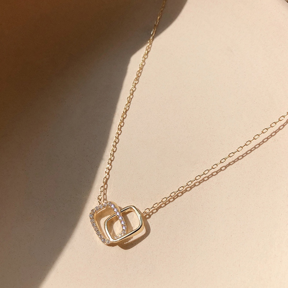 Kalung Choker Rantai Klavikula Desain Cincin Ganda Persegi Aksen Berlian Untuk Wanita