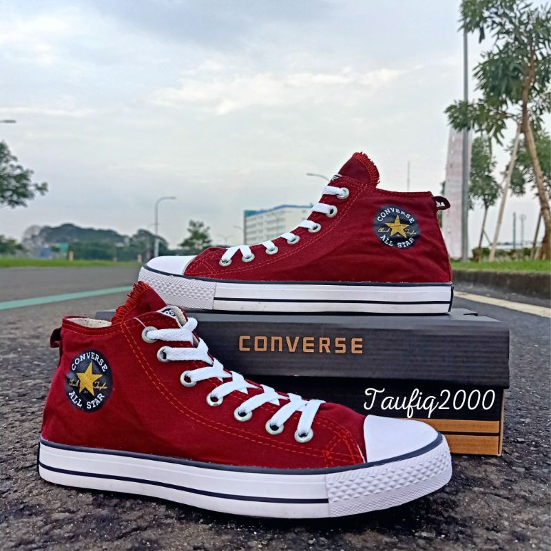 Sepatu Converse Semi Boot Sneakers Pria Wanita