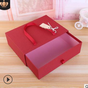 

Best Product!!! Gift Box Merah / Red / Hampers Kotak Kado Hadiah Natal Imlek - Paling Dicari