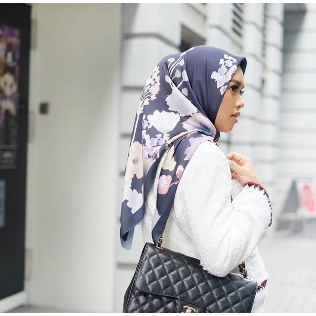 Buttonscarves Asoka Series Purple - Reject Sale