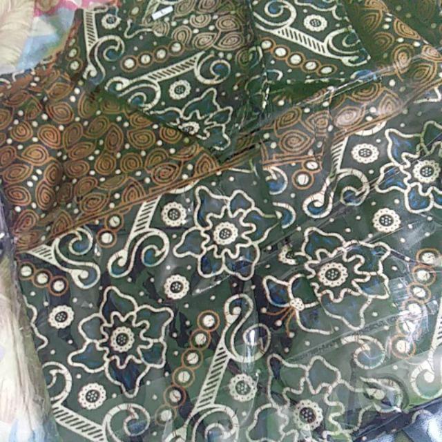 Kemeja Batik Pria Lengan Pendek Mataram