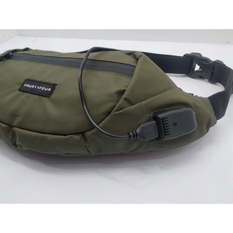 Tas Waist Bag Waterprof Fourty series 001