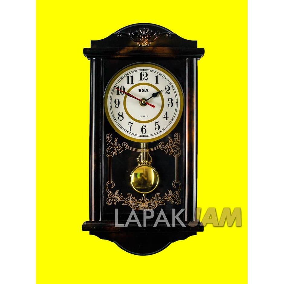 Jam Dinding Esa 2465 Dengan Bandul Goyang Quartz Dimensi 46 cm Bagus - Hitam