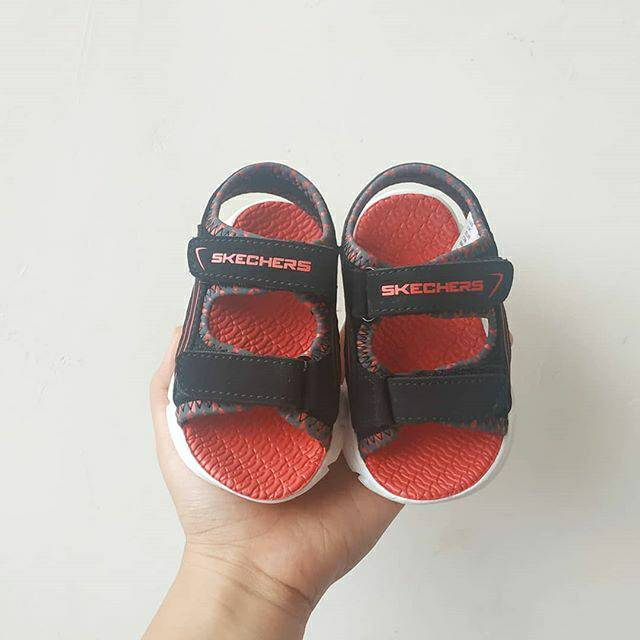 SKECHERS SALE Sepatu Sandal Anak Laki-laki Hitam Merah
