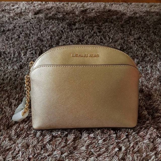 Michael Kors. MK. Emmy Crossbody. Gold