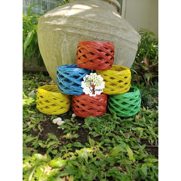 

Tali Rafia Warna