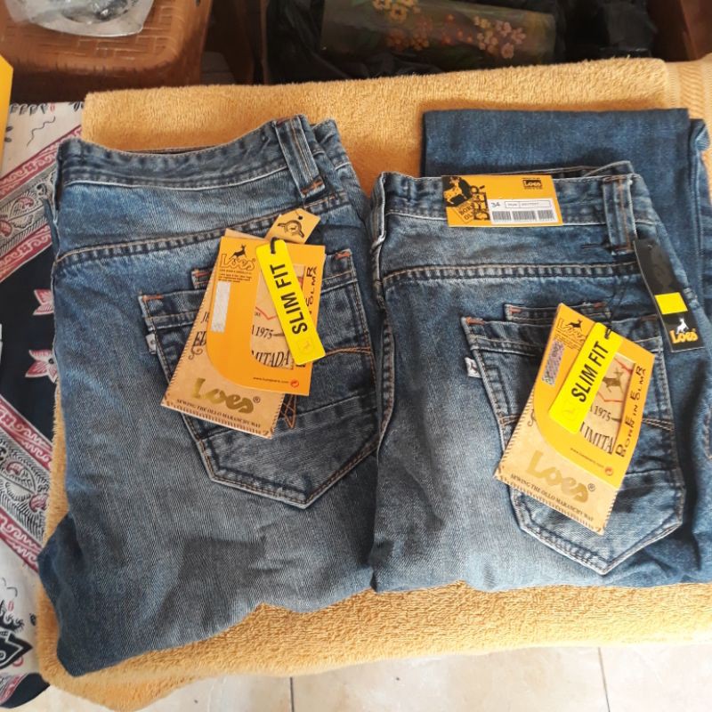 Celana Jeans Lues