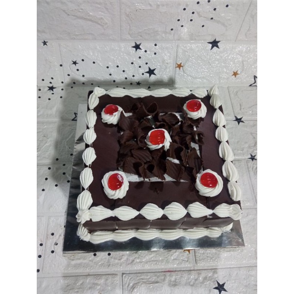 kue ulang tahun blackforest kotak 15 x15