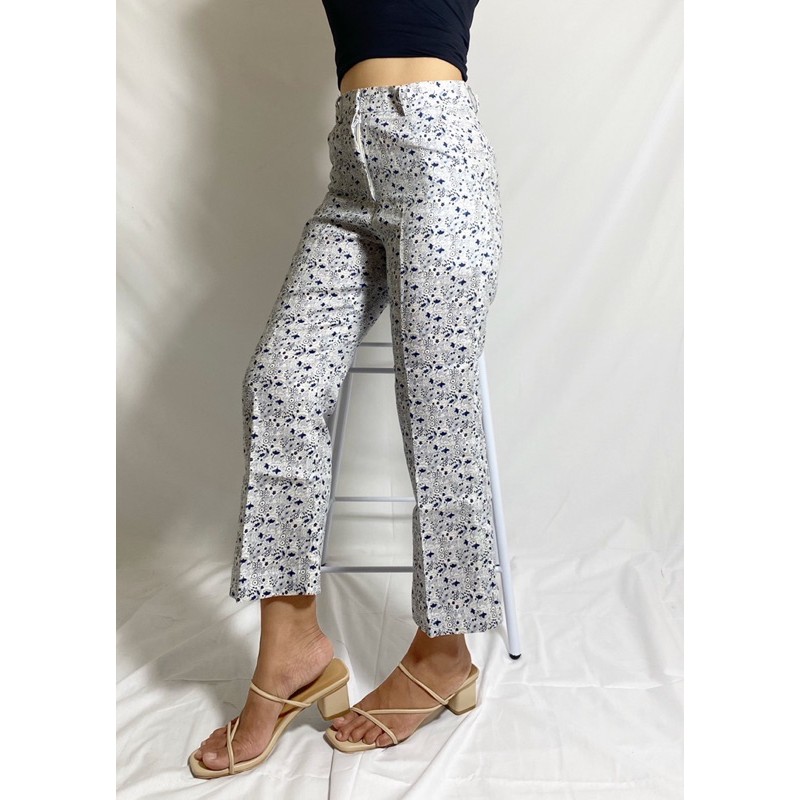 Celana Panjang Motif Bunga Bahan Linen