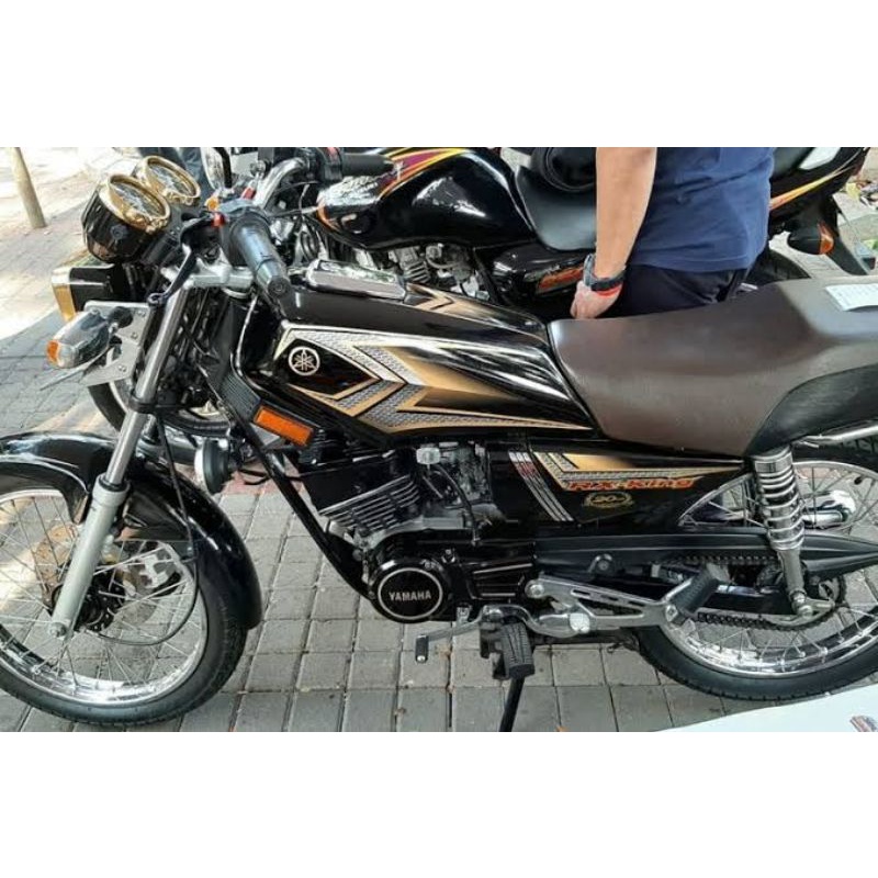 Striping Lis Stiker Standar Ori Yamaha Rx-King 2004 Hitam gold Striping RX King 2004 Hitam Gold