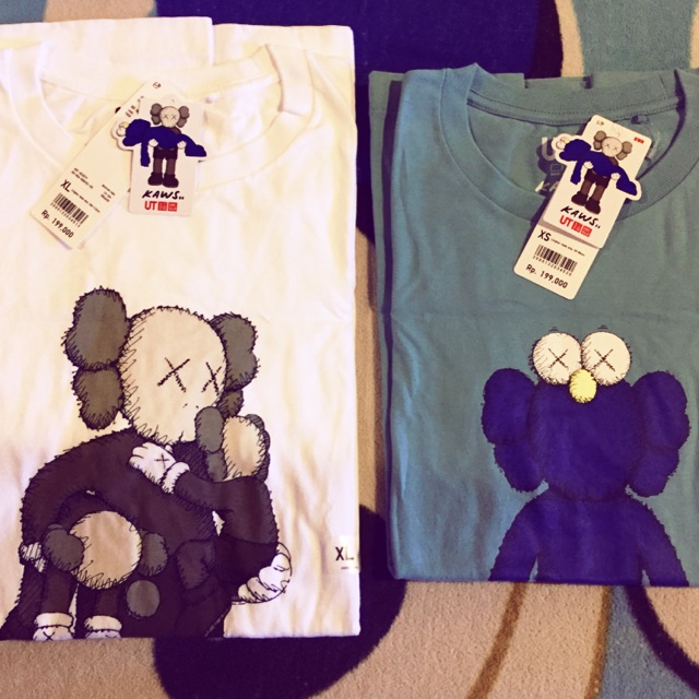kaws uniqlo clean state, tosca authentic XL dan XS