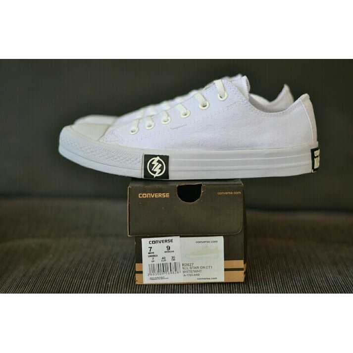 SEPATU CONVERSE PUTIH POLOS FLASH