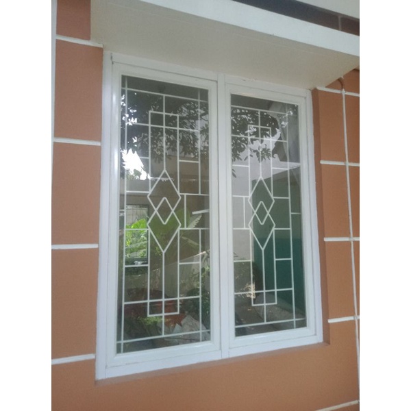 TRALIS JENDELA MINIMALIS MODERN