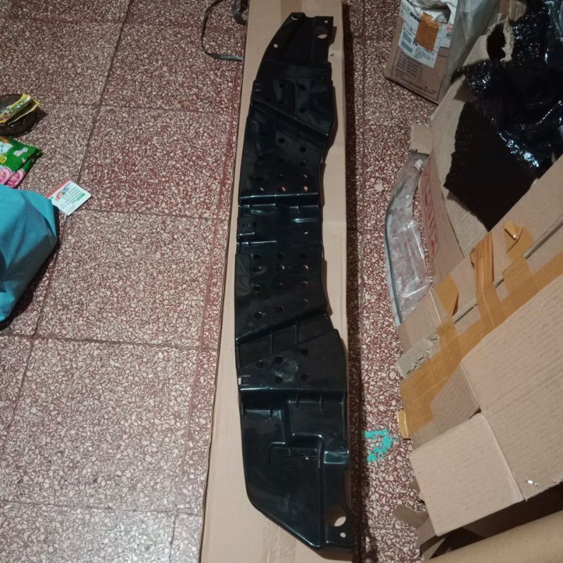 cover tutup bemper depan  bawah ertiga dreza