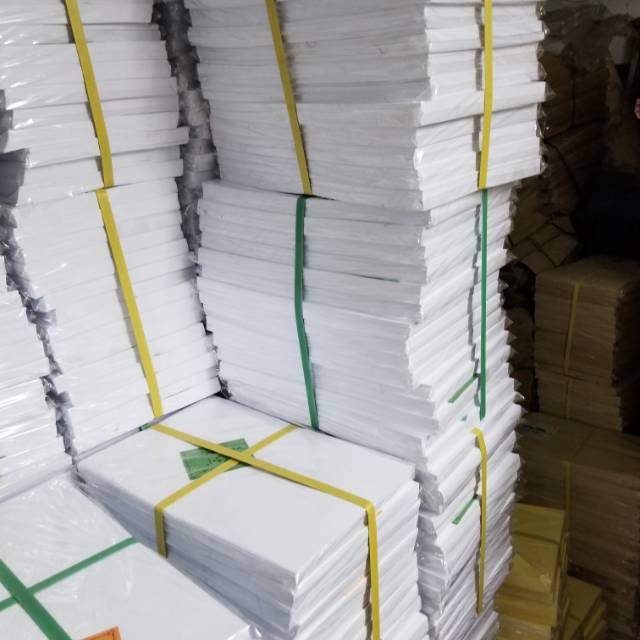 

[100 lembar ] Brief Card 200gr / BC 200 gr / Karton Manila 200gram ukuran F4 / A4 putih