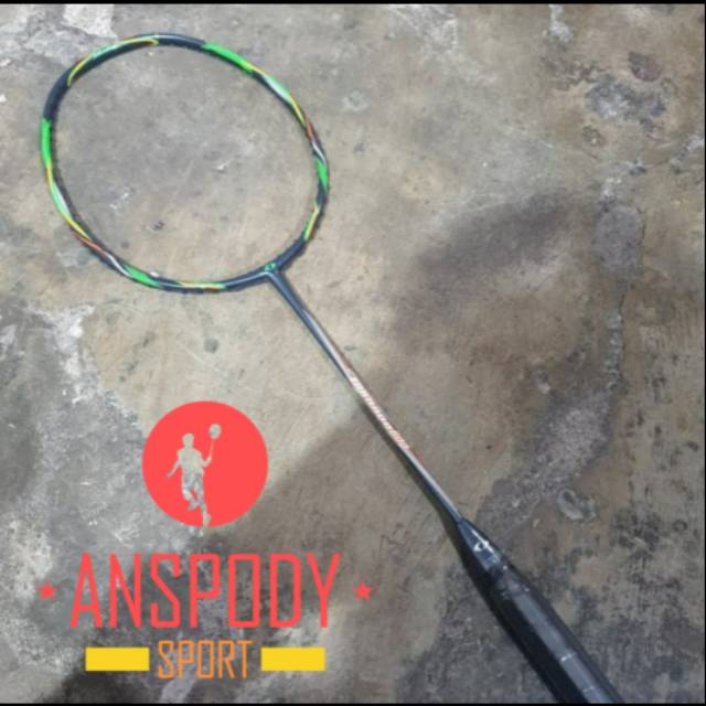 RAKET BADMINTON ASTEC TORNADO 600