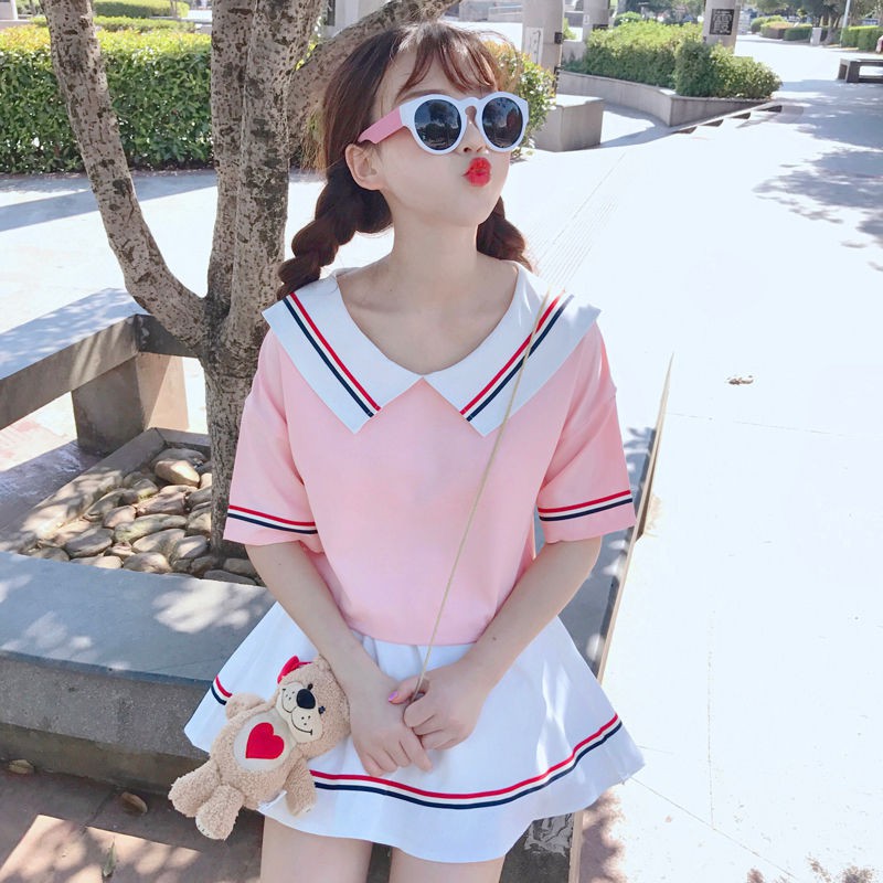 Setelan Olahraga Sweater Kaos Model Lipit celana Panjang Setelan Olahraga Sweater Kaos Model Lipit celana Panjang