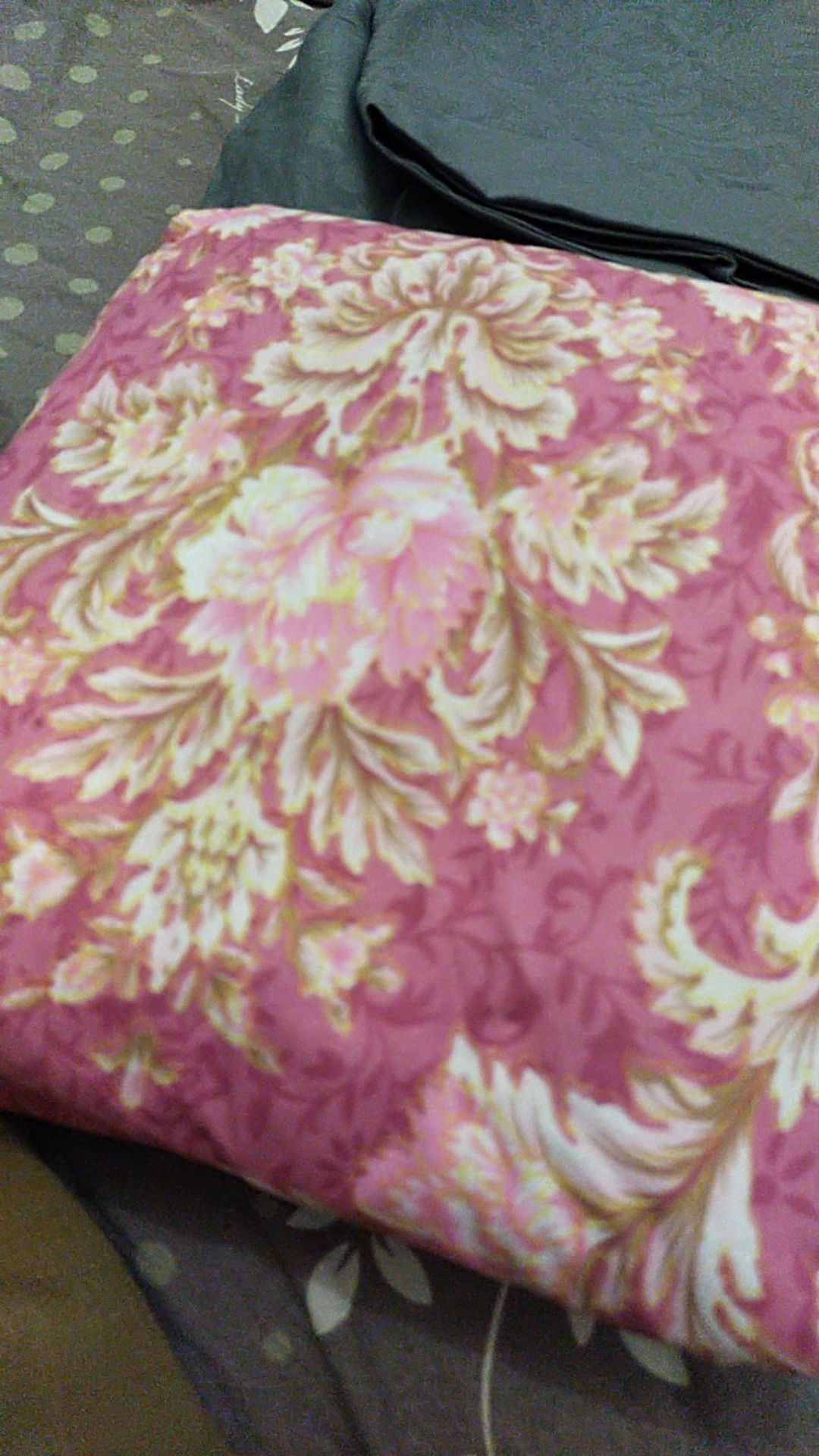 Sprei 180x200 Motif Polos Homemade