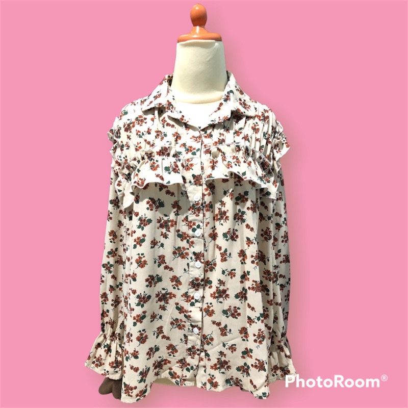 BLOUSE RUFFLE BUNGA CREAM
