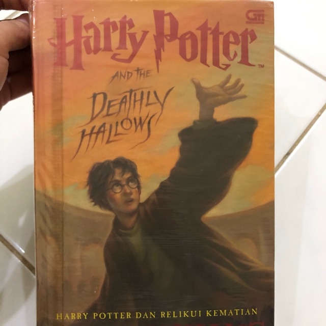 Novel Harry Potter and The Deathly Hallows HARDCOVER Indo Version Tas