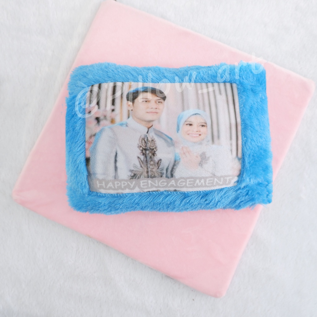 Pillowart - Bantal Foto Custom Bulu Rasfur Ukuran 20 x 30 cm / Hadiah - ART021