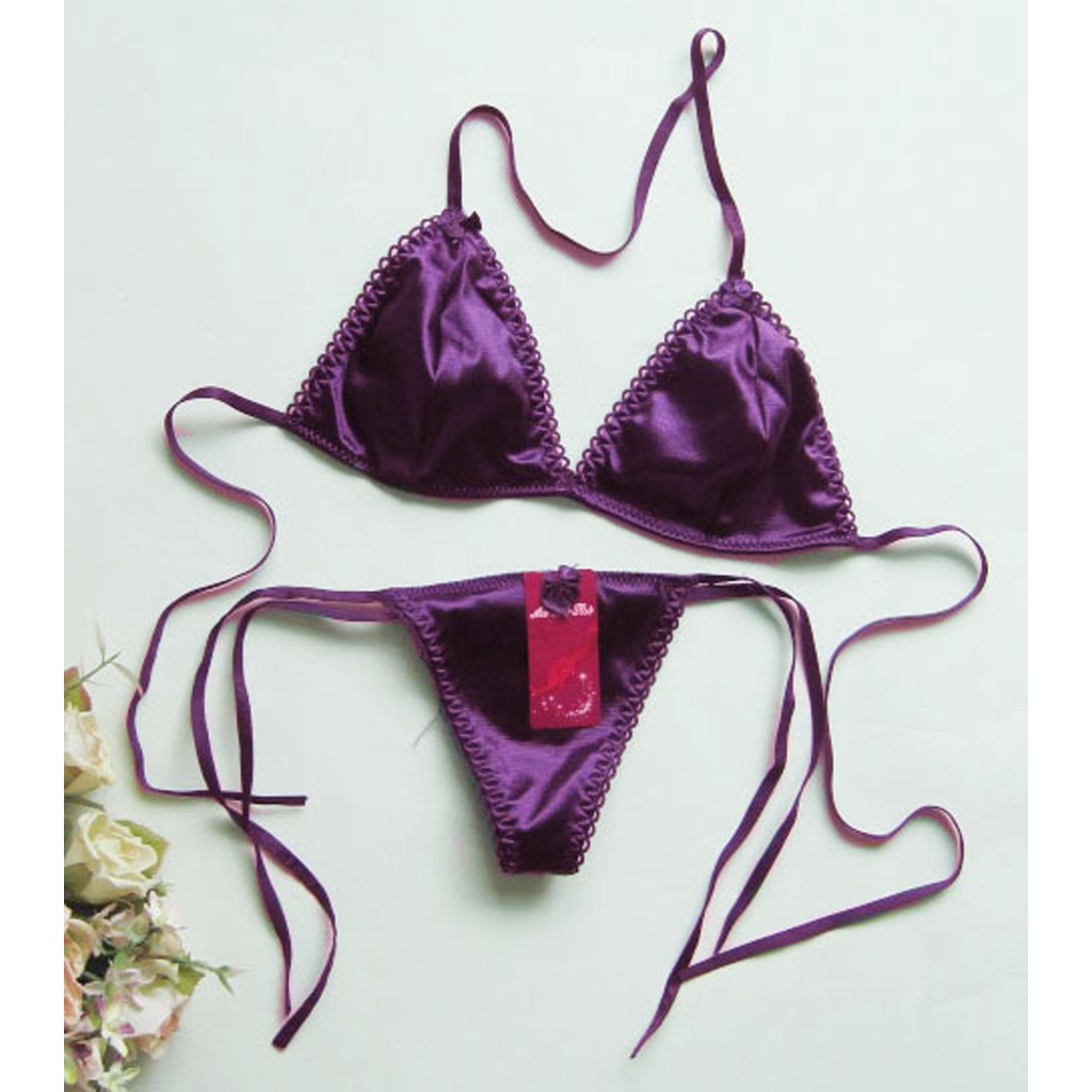 Set Bra dan G Strong Sexy Lingeire Wanita Tali Satin Bikini V-Neck Mini Lucu 3B051